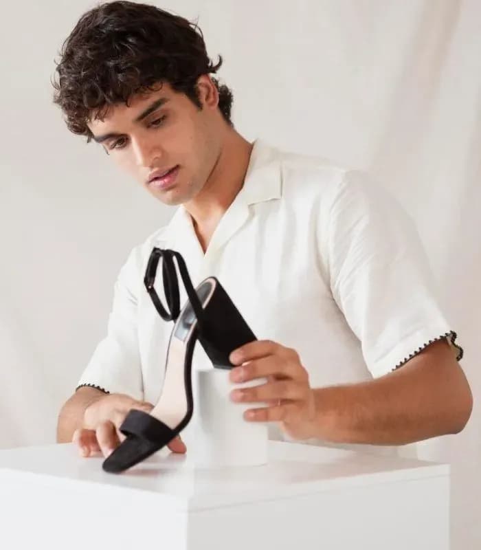 shoe store owners face daily real challenges with inventory and sales issues footwear software