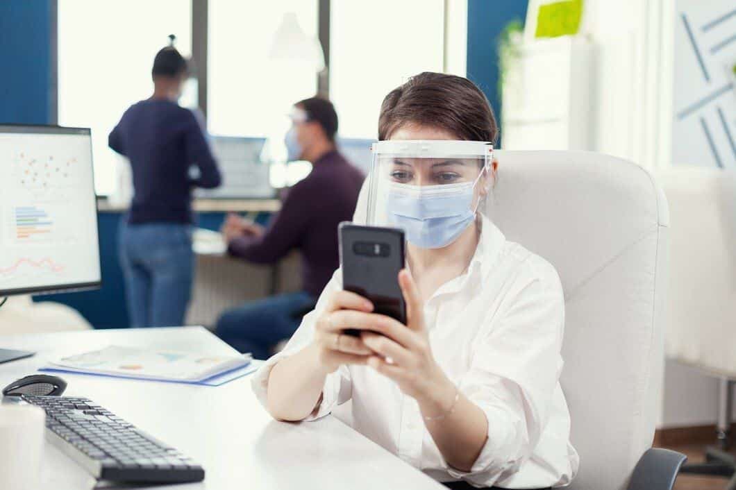 Automated alerts system for laboratory management notifications and updates.