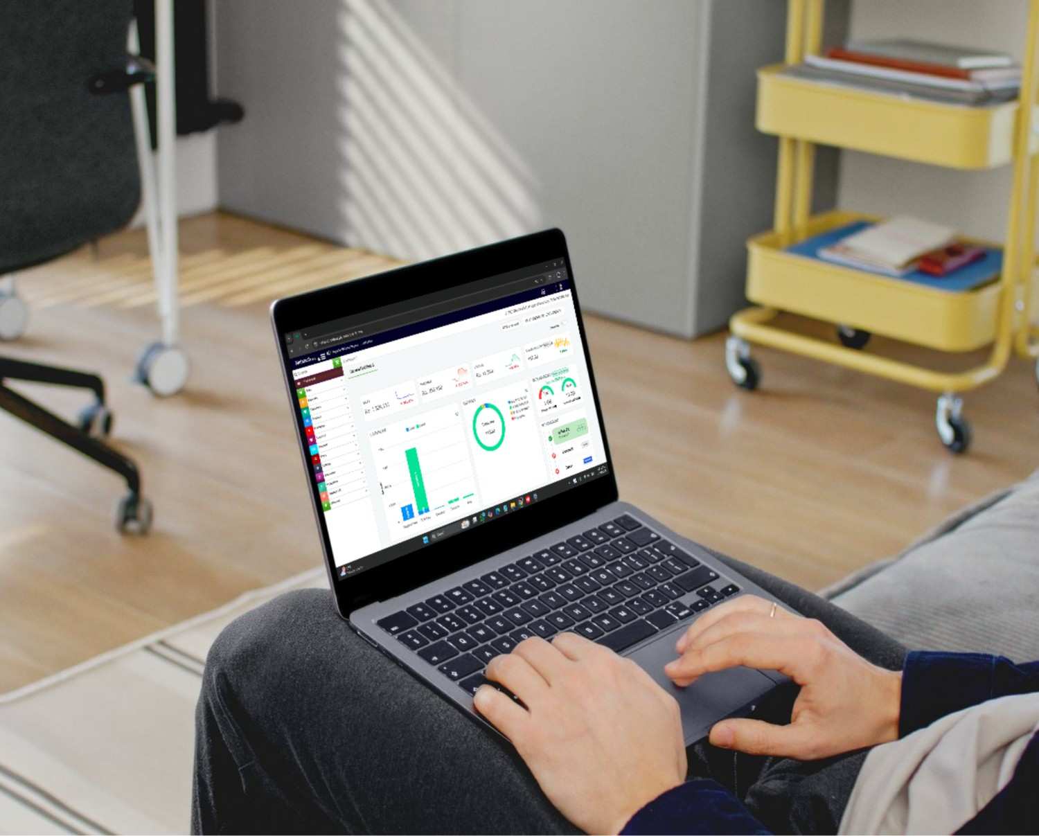 Retail staff using CloudPOS point of sale software in Pakistan for fast billing and inventory management