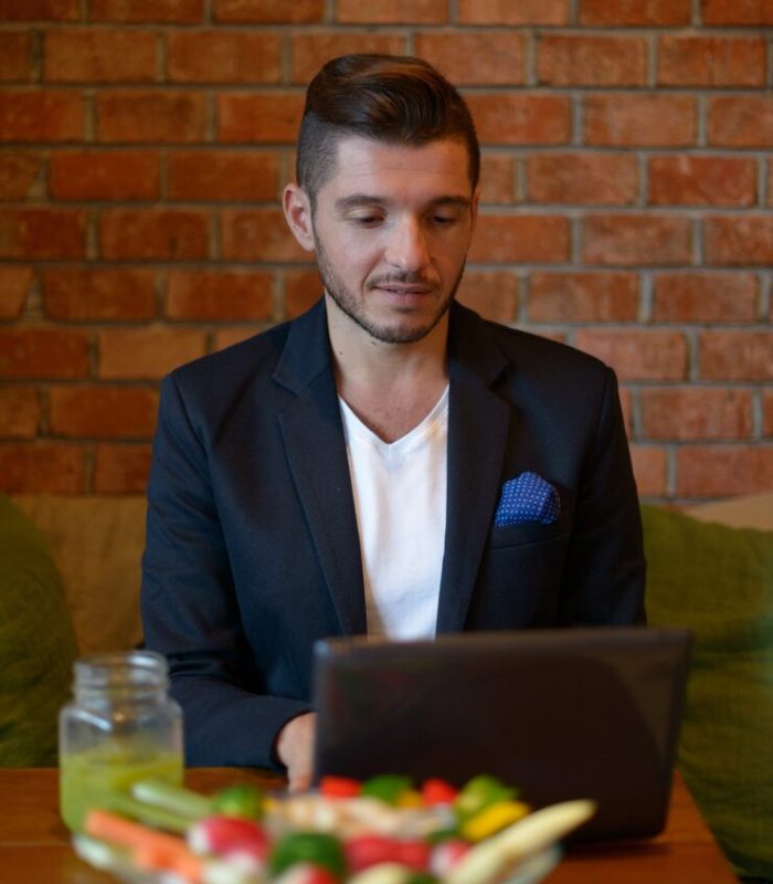 Real challenges every restaurant owner faces in managing food, inventory, and operations with POS system for restaurant